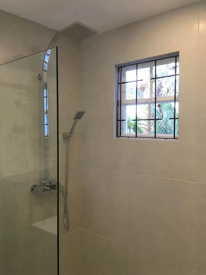 Dover Woods Apartments 基督教堂市 0*,